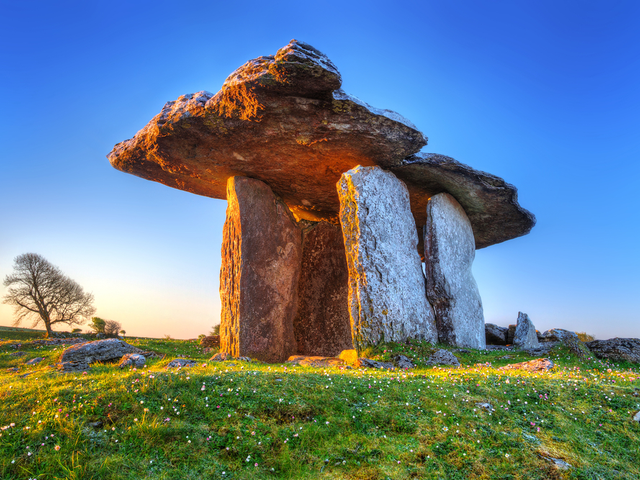 dolmen rock